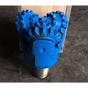 5-3/4'' IADC 211 Cone bit with steel teeth